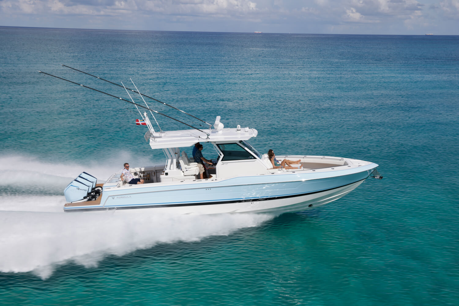 38 Ft Luxury Fishing Boat 387 Center Console Fish Formula, 40% OFF