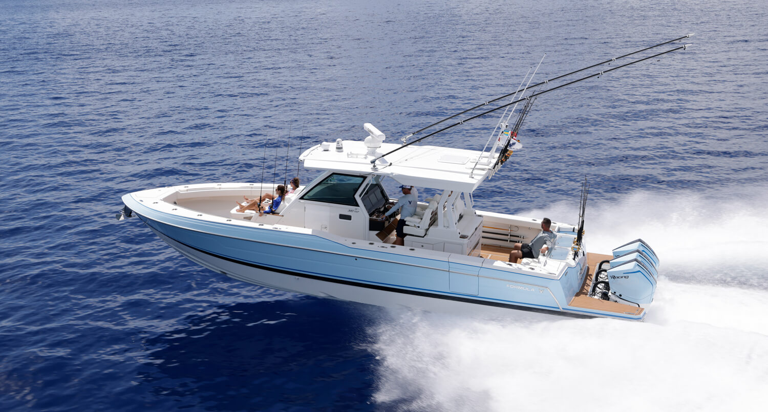 38 ft Luxury Fishing Boat - 387 Center Console Fish