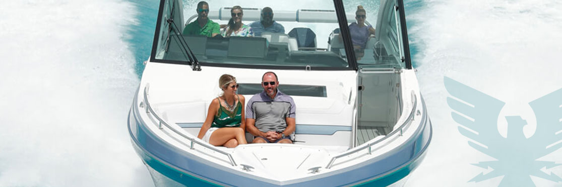 What Features Make a Boat Good for Entertaining Guests?